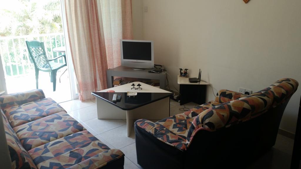 Appartamento Faneromeni Court Paphos Esterno foto