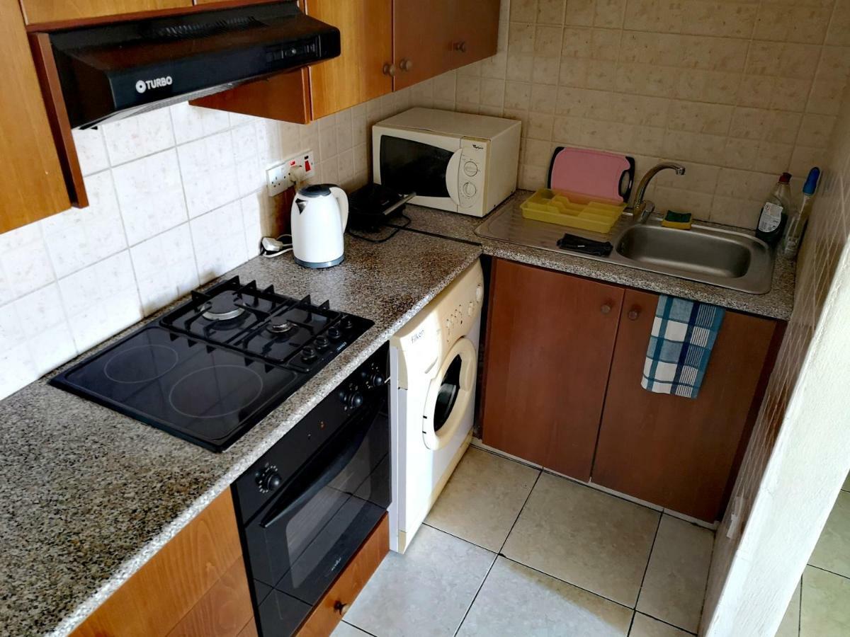 Appartamento Faneromeni Court Paphos Esterno foto