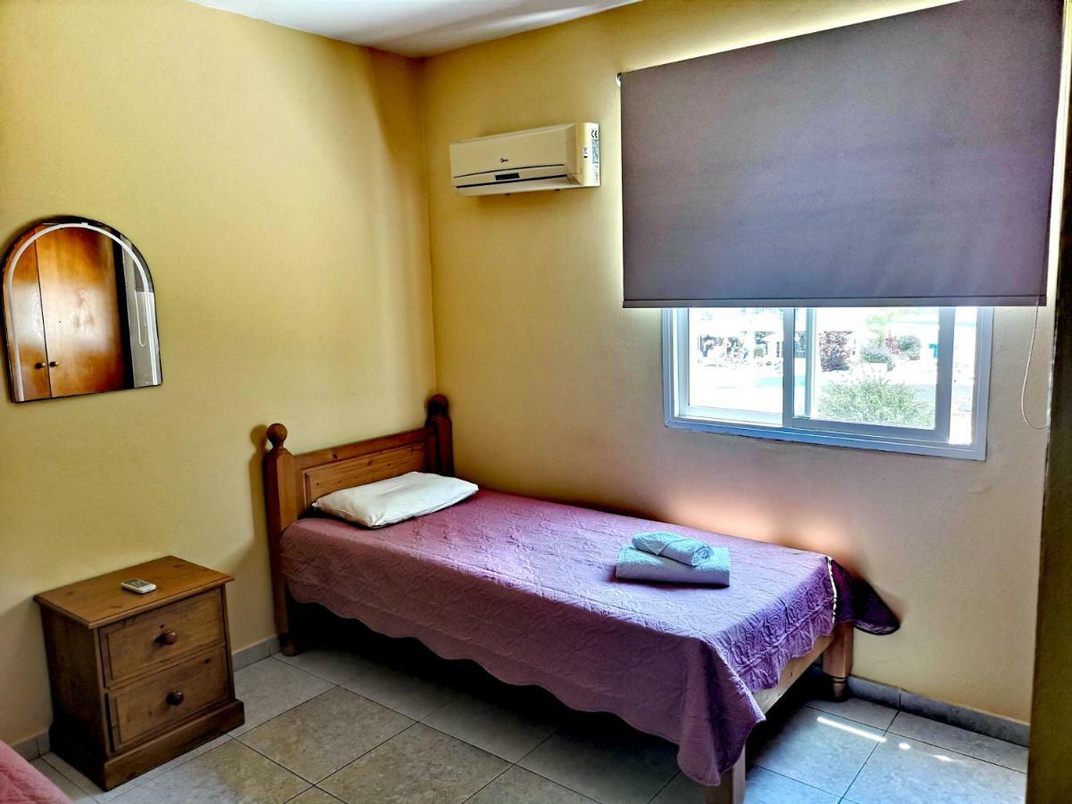 Appartamento Faneromeni Court Paphos Esterno foto